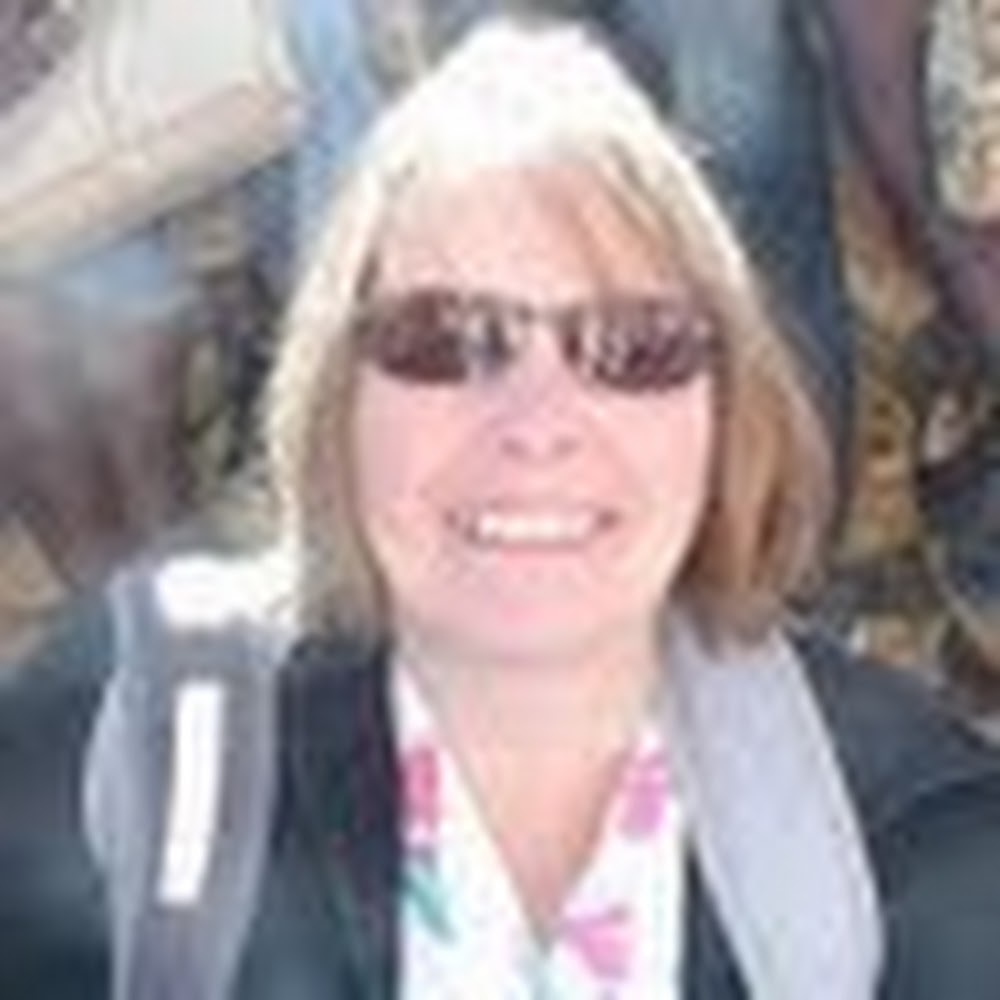 Meet your Posher, Lori